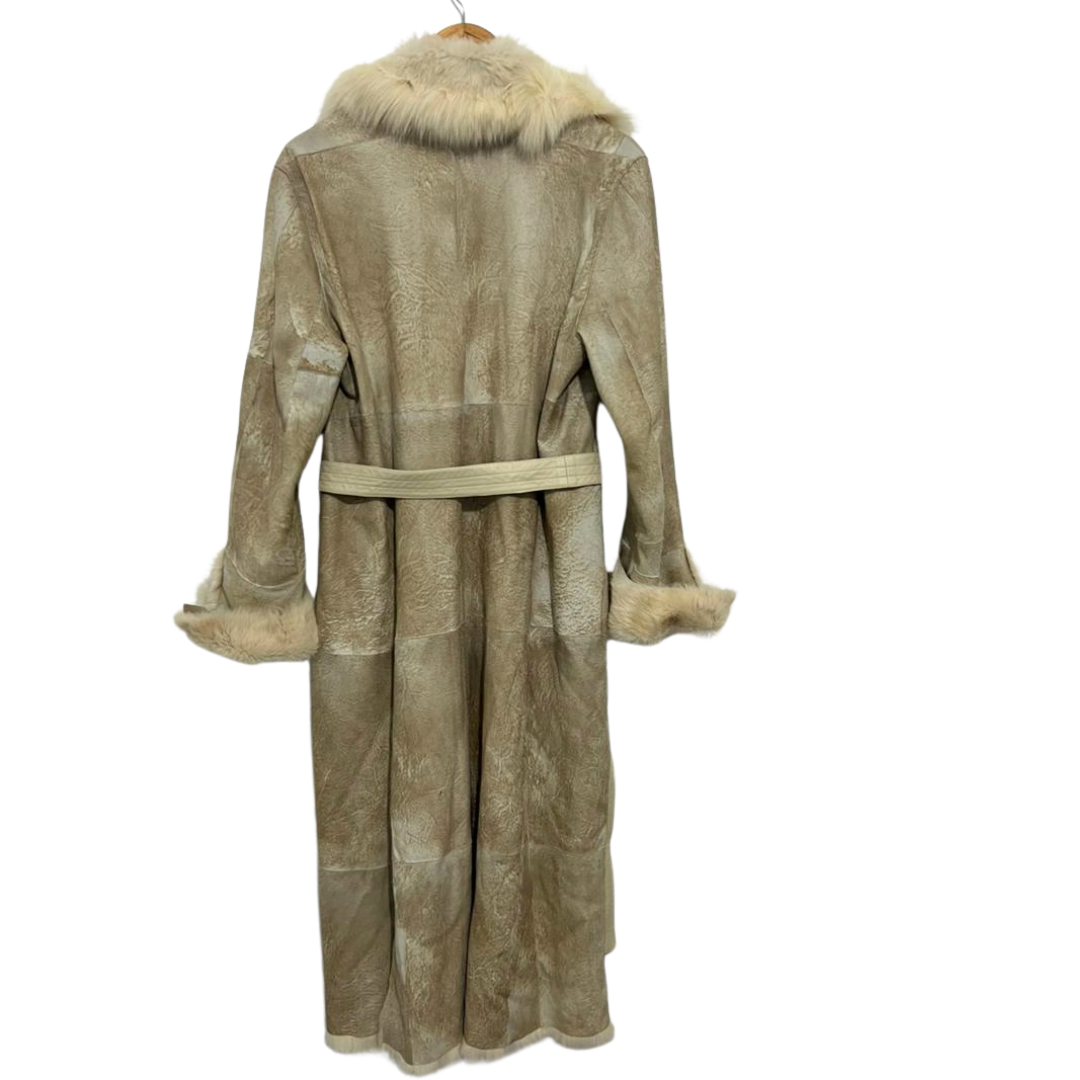 Medium/Large (New without tag) "Fur Coat"